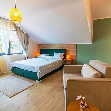 Ramonda Aparthotel 3*